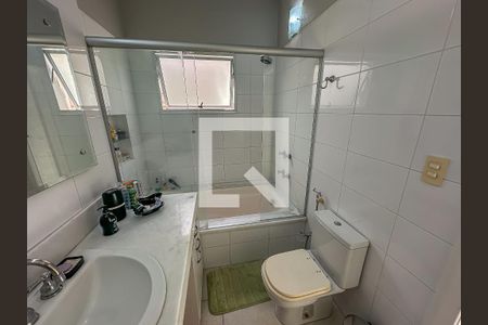 Apartamento à venda com 251m², 4 quartos e 1 vagaBanheiro 2° Andar