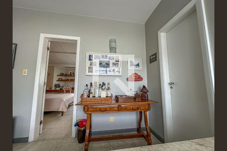 Apartamento à venda com 251m², 4 quartos e 1 vagaSala 2° Andar