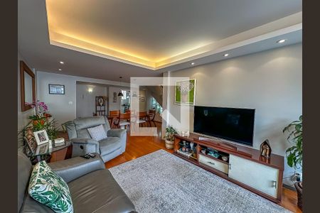 Apartamento à venda com 251m², 4 quartos e 1 vagaSala
