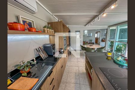 Apartamento à venda com 251m², 4 quartos e 1 vagaCozinha 2° Andar