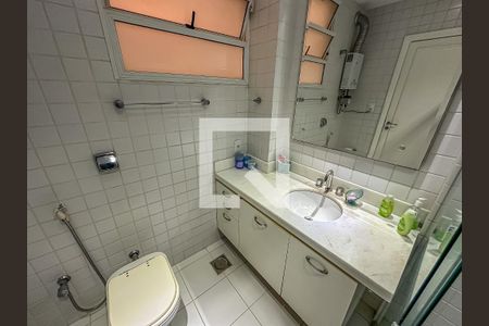 Apartamento à venda com 251m², 4 quartos e 1 vagaBanheiro