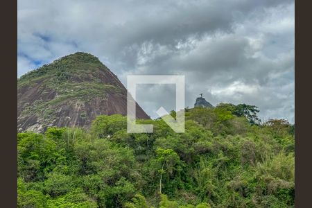 Apartamento à venda com 251m², 4 quartos e 1 vagaVista