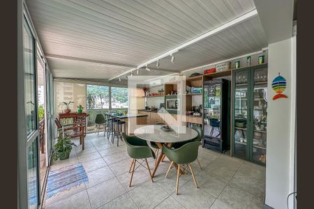 Apartamento à venda com 251m², 4 quartos e 1 vagaSala de Jantar 2° Andar