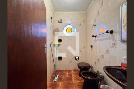 Casa à venda com 200m², 3 quartos e 1 vagaBanheiro 2