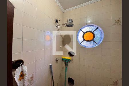 Casa à venda com 200m², 3 quartos e 1 vagaBanheiro 2