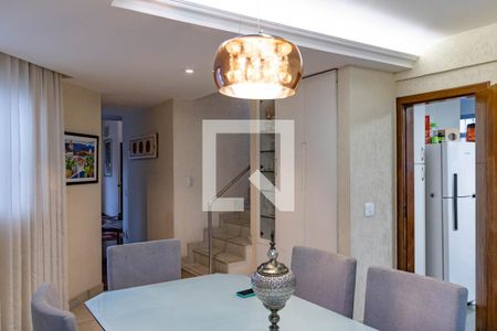 Apartamento à venda com 325m², 3 quartos e 3 vagas Apartamento à venda com 325m², 3 quartos e 3 vagasCopa