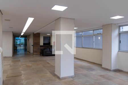 Apartamento à venda com 325m², 3 quartos e 3 vagas Apartamento à venda com 325m², 3 quartos e 3 vagasÁrea comum - Salão de festas