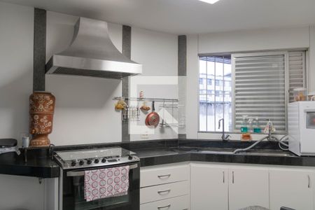 Cozinha de apartamento à venda com 3 quartos, 325m² em Gutierrez, Belo Horizonte