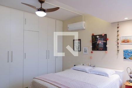 Apartamento à venda com 325m², 3 quartos e 3 vagas Apartamento à venda com 325m², 3 quartos e 3 vagasSuíte 1