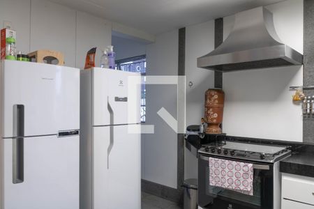Apartamento à venda com 325m², 3 quartos e 3 vagas Apartamento à venda com 325m², 3 quartos e 3 vagasCozinha