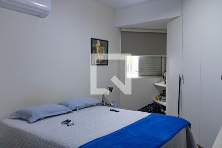 Apartamento à venda com 325m², 3 quartos e 3 vagas Apartamento à venda com 325m², 3 quartos e 3 vagasQuarto 1