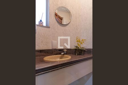 Apartamento à venda com 325m², 3 quartos e 3 vagas Apartamento à venda com 325m², 3 quartos e 3 vagasLavabo 2