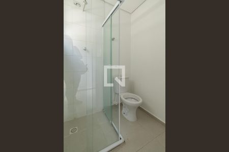 Banheiro Suíte de apartamento para alugar com 1 quarto, 27m² em Parque Cisper, São Paulo