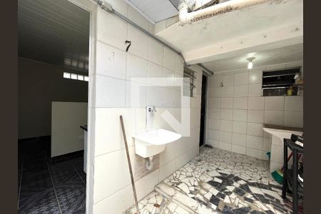 Casa para alugar com 20m², 1 quarto e sem vaga Casa para alugar com 20m², 1 quarto e sem vagaÁrea de Serviço