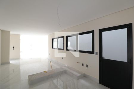 Casa de condomínio à venda com 285m², 4 quartos e 3 vagasCozinha