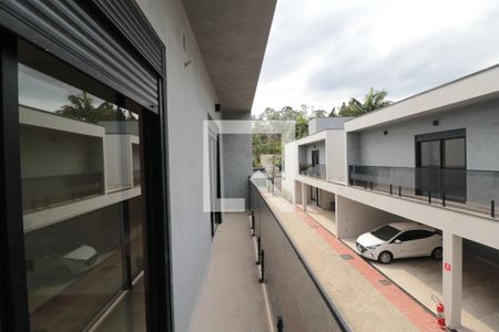 Casa de condomínio à venda com 285m², 4 quartos e 3 vagasVaranda Suíte 1
