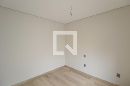 Casa de condomínio à venda com 285m², 4 quartos e 3 vagasSuíte 2