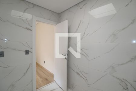 Casa de condomínio à venda com 285m², 4 quartos e 3 vagasBanheiro Suíte 3