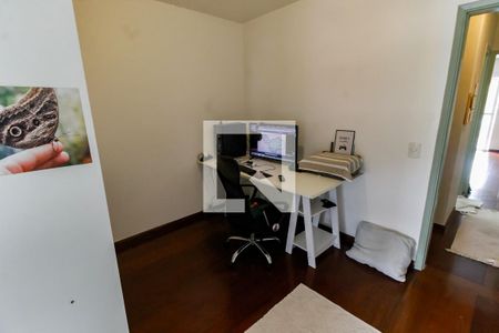 Casa à venda com 170m², 3 quartos e 1 vaga Casa à venda com 170m², 3 quartos e 1 vagaQuarto 2 - detalhes