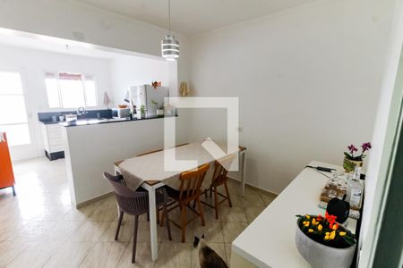 Casa à venda com 170m², 3 quartos e 1 vaga Casa à venda com 170m², 3 quartos e 1 vagaCopa