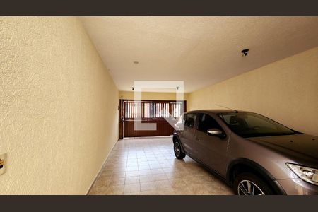 Casa à venda com 250m², 3 quartos e 4 vagasGaragem 4 carros