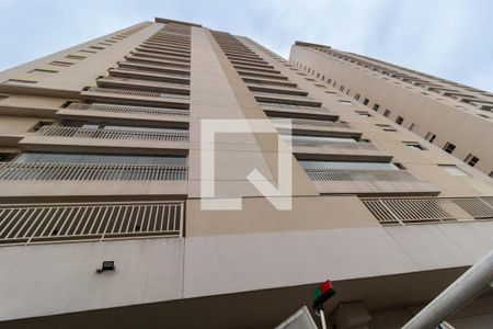 Apartamento à venda com 130m², 3 quartos e 2 vagasFachada