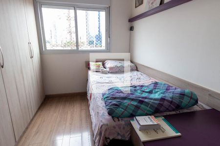 Apartamento à venda com 130m², 3 quartos e 2 vagasQuarto 2