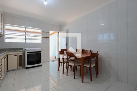 Casa à venda com 164m², 3 quartos e 3 vagasCozinha