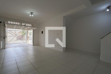 Casa à venda com 164m², 3 quartos e 3 vagasGaragem