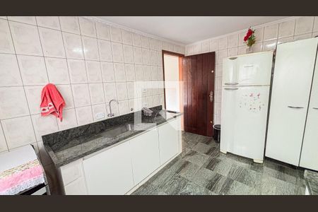 Casa à venda com 167m², 3 quartos e 2 vagasCozinha