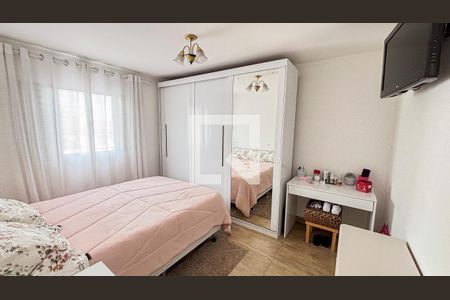 Casa à venda com 167m², 3 quartos e 2 vagasQuarto 1