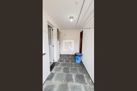 Casa à venda com 167m², 3 quartos e 2 vagasÁrea de Serviço