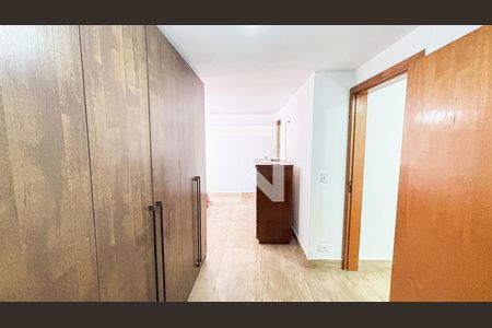 Casa à venda com 167m², 3 quartos e 2 vagasSuite