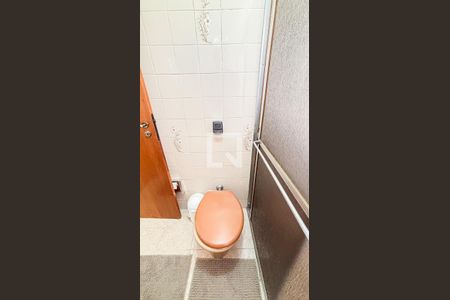 Casa à venda com 167m², 3 quartos e 2 vagasBanheiro