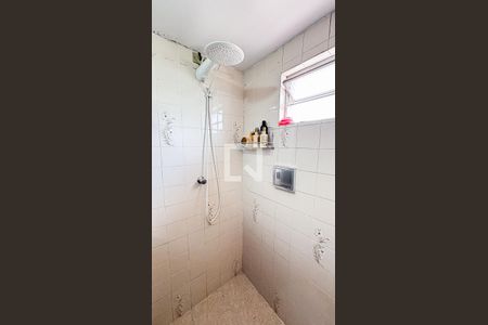 Casa à venda com 167m², 3 quartos e 2 vagasBanheiro