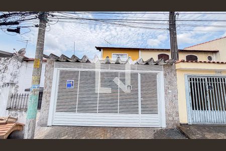 Casa à venda com 167m², 3 quartos e 2 vagasFachada