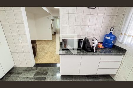 Casa à venda com 167m², 3 quartos e 2 vagasCozinha