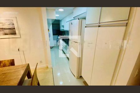 Apartamento à venda com 82m², 2 quartos e 1 vaga