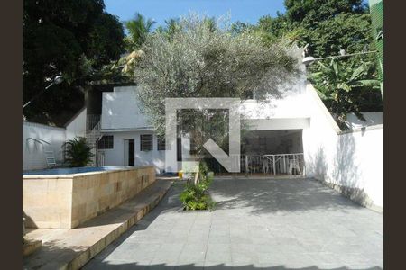 Casa à venda com 347m², 3 quartos e 4 vagas