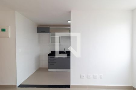 Salas de apartamento à venda com 2 quartos, 45m² em Vila Satúrnia, Campinas