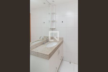 Apartamento à venda com 78m², 2 quartos e 2 vagasBanheiro