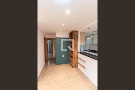 Sala   de apartamento à venda com 2 quartos, 78m² em Vila Leonor, São Paulo