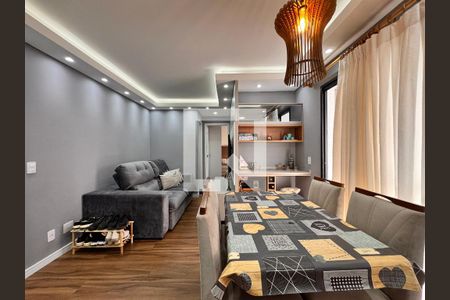 Sala de apartamento à venda com 2 quartos, 45m² em Parque Oratório, Santo André