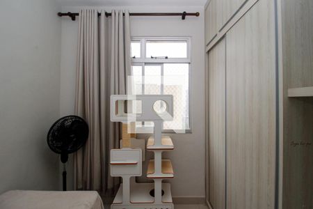 Apartamento para alugar com 78m², 2 quartos e 1 vagaQuarto 