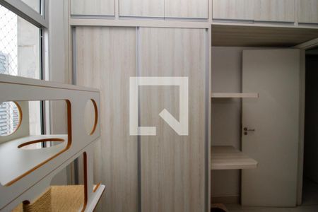 Apartamento para alugar com 78m², 2 quartos e 1 vagaQuarto 