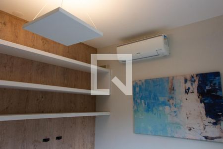 Casa de condomínio para alugar com 402m², 4 quartos e 3 vagasESCRITÓRIO