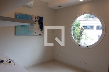 Casa de condomínio para alugar com 402m², 4 quartos e 3 vagasESCRITÓRIO