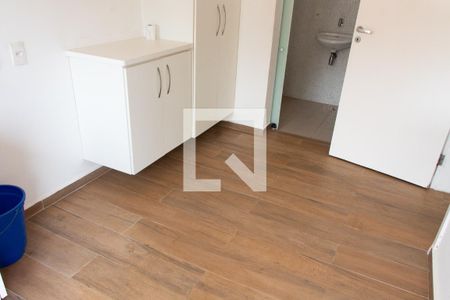 Casa de condomínio para alugar com 402m², 4 quartos e 3 vagasÁREA DE SERVIÇO