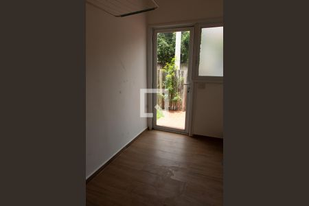 Casa de condomínio para alugar com 402m², 4 quartos e 3 vagasÁREA DE SERVIÇO