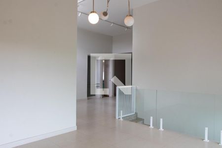 SALA DE ESTAR de casa de condomínio à venda com 4 quartos, 402m² em Campinas, Campinas